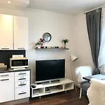 Modern Apartment \